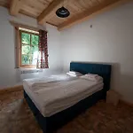 Osada Debno Hébergement de vacances *